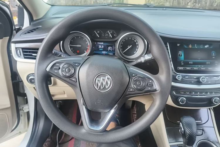 Used Buick Verano 2018 Sedan 15S Automatic Leading Model Steering Wheel
