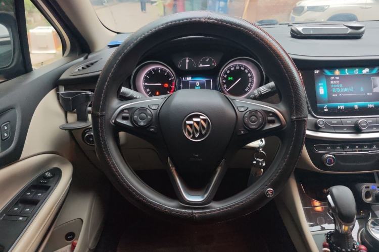 Used Buick Verano 2018 Sedan 15S Automatic Leading Model Steering Wheel