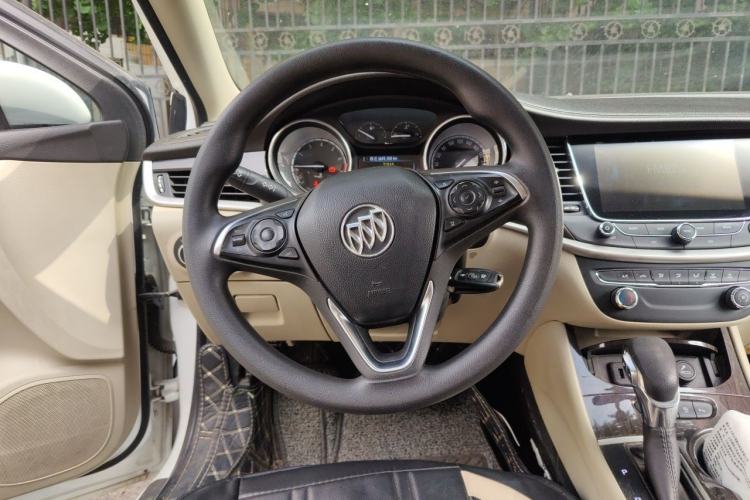 Used Buick Verano 2018 Sedan 15S Automatic Leading Model Steering Wheel
