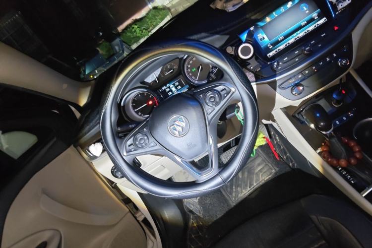 Used Buick Verano 2018 Sedan 15S Automatic Leading Model Steering Wheel