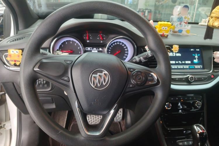 Used Buick Verano 2018 Hatchback GS 20T Dual-Clutch Progressive Model Steering Wheel