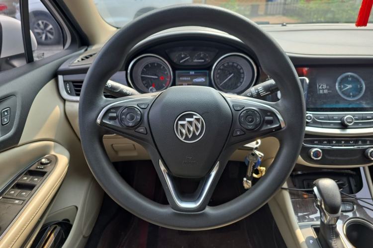 Used Buick Verano 2018 Sedan 15S Automatic Leading Model Steering Wheel