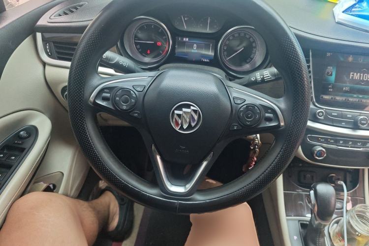 Used Buick Verano 2018 Sedan 15S Automatic Leading Model Steering Wheel