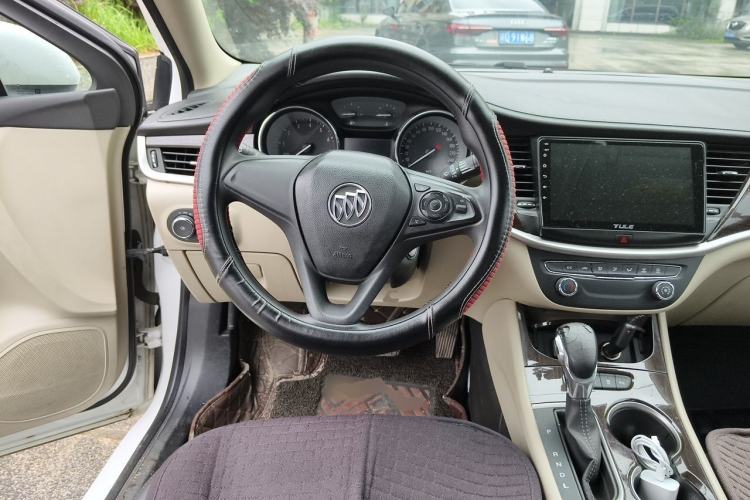 Used Buick Verano 2018 Sedan 15S Automatic Entry Model Steering Wheel