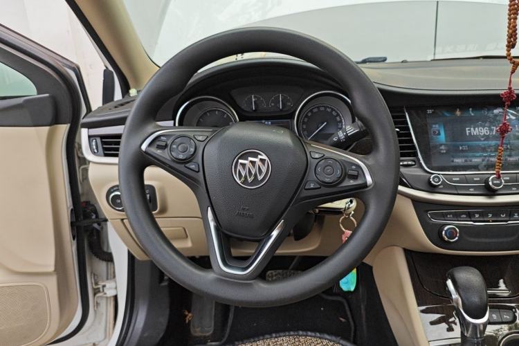 Used Buick Verano 2018 Sedan 15S Automatic Leading Model Steering Wheel