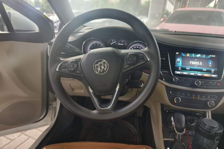 Used Buick Verano 2018 Sedan 15S Automatic Leading Model Steering Wheel