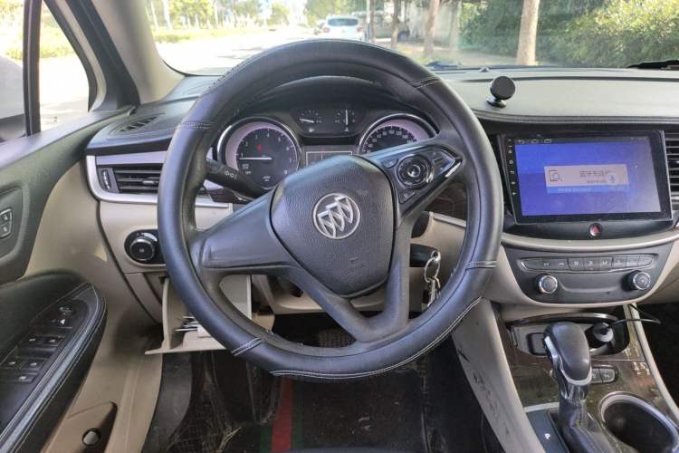 Used Buick Verano 2018 Sedan 15S Automatic Entry Model Steering Wheel