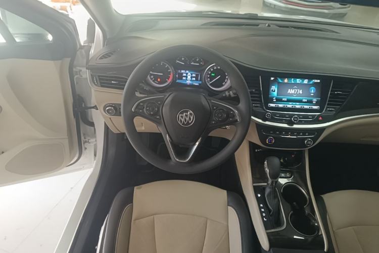 Used Buick Verano 2018 Sedan 15S Automatic Leading Model Steering Wheel