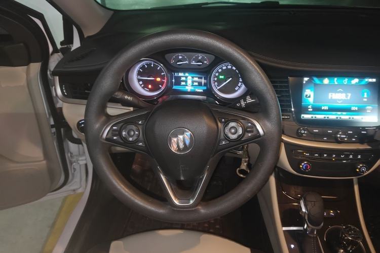 Used Buick Verano 2018 Sedan 15S Automatic Leading Model Steering Wheel