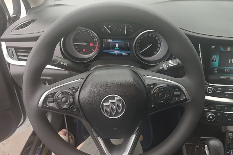 Used Buick Verano 2018 Sedan 20T Dual-Clutch Elite Model Steering Wheel