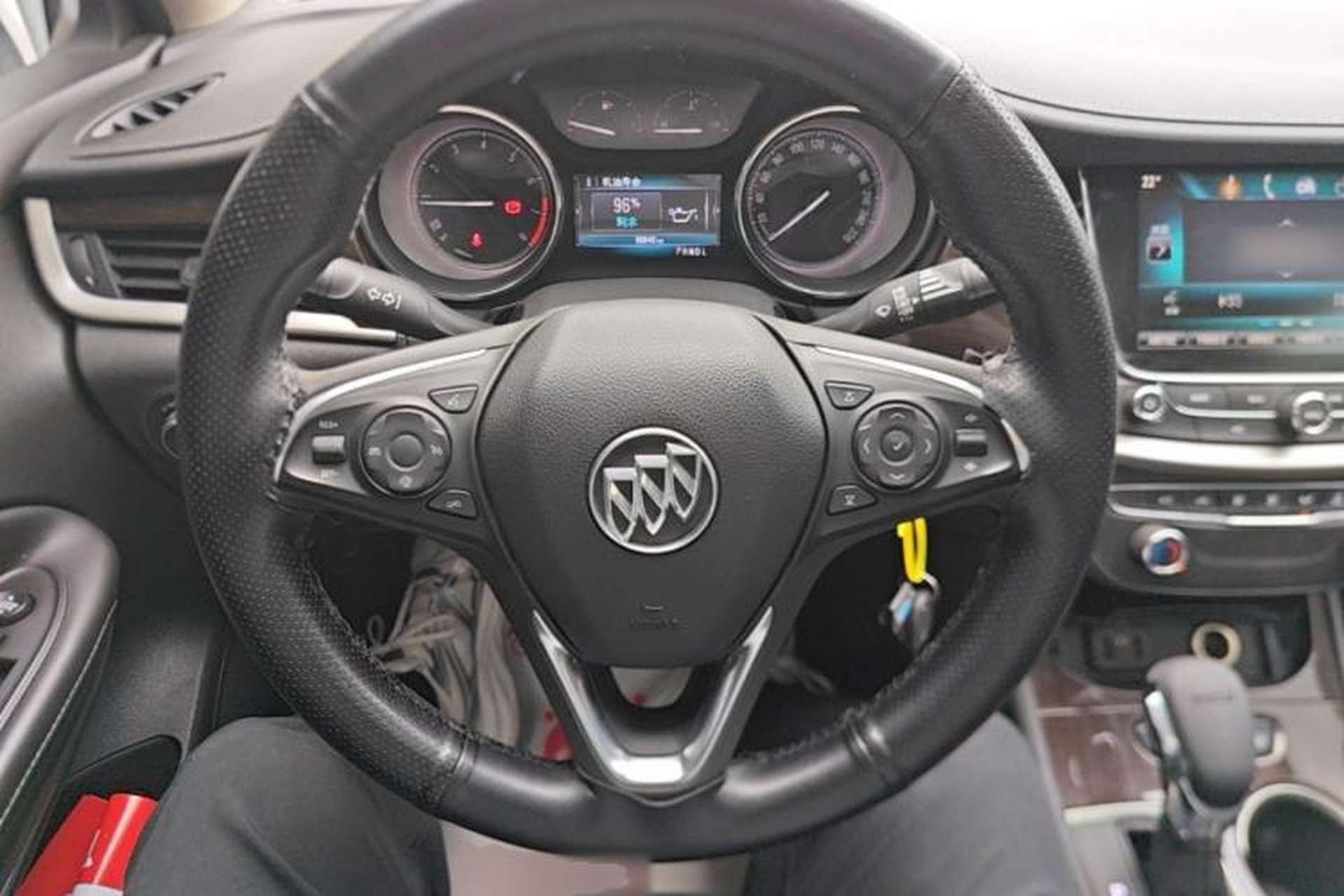 Used Buick Verano 2018 Sedan 20T Dual-Clutch Leading Model Steering Wheel