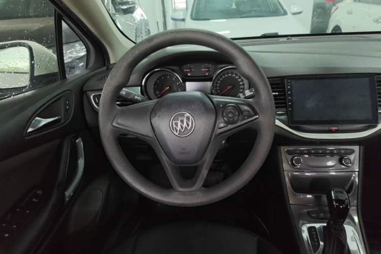 Used Buick Verano 2018 Hatchback 15S Automatic Ambition Model Steering Wheel
