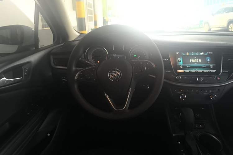 Used Buick Verano 2018 Sedan 15S Automatic Entry Model Steering Wheel
