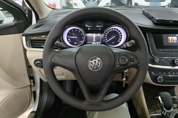 Used Buick Verano 2018 Sedan 15S Automatic Entry Model Steering Wheel