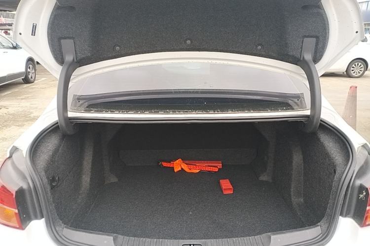 Used Buick Verano 2018 Sedan 15S Automatic Entry Model Trunk