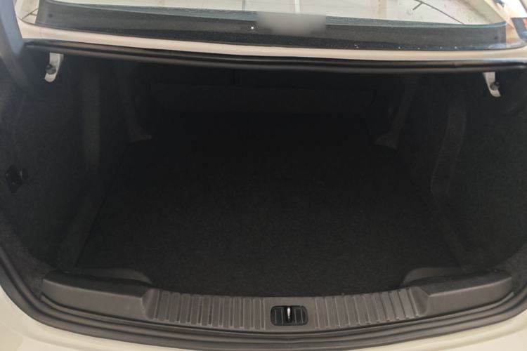Used Buick Verano 2018 Sedan 15S Automatic Leading Model Trunk