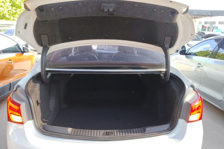 Used Buick Verano 2018 Sedan 15S Automatic Leading Model Trunk