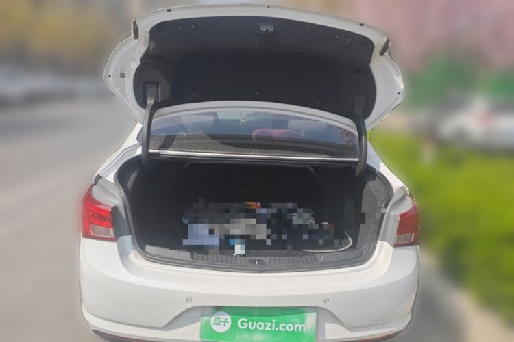 Used Buick Verano 2018 Sedan 15S Automatic Leading Model Trunk
