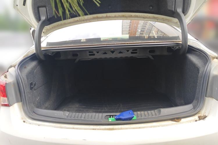 Used Buick Verano 2018 Sedan 15S Automatic Entry Model Trunk