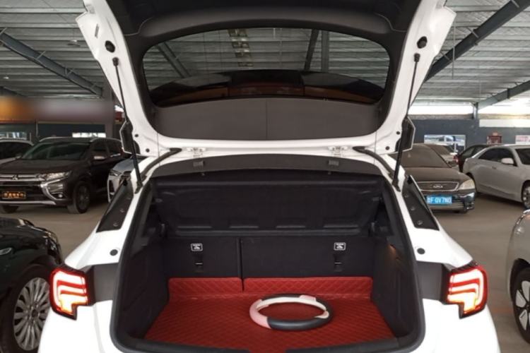 Used Buick Verano 2018 Hatchback GS 20T Dual-Clutch Luxury Model Trunk