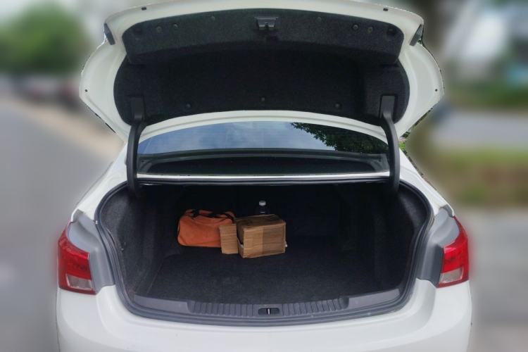 Used Buick Verano 2018 Sedan 15S Automatic Leading Model Trunk
