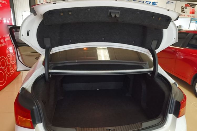 Used Buick Verano 2018 Sedan 15S Automatic Entry Model Trunk