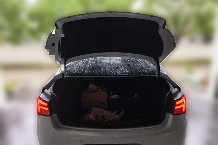Used Buick Verano 2018 Sedan 15S Automatic Leading Model Trunk