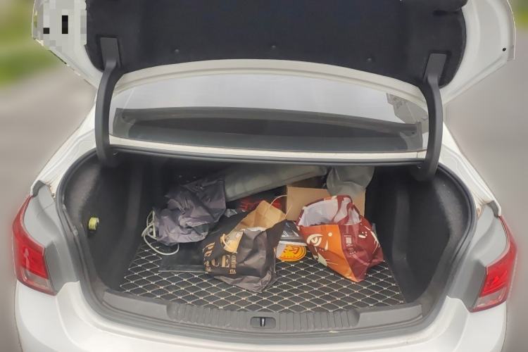 Used Buick Verano 2018 Sedan 15S Automatic Leading Model Trunk