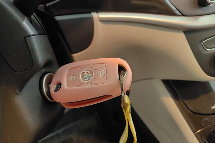 Used Buick Verano 2018 Sedan 15S Automatic Leading Model Vehicle Key