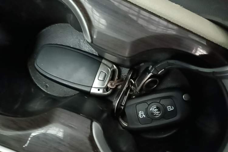 Used Buick Verano 2018 Sedan 15S Automatic Entry Model Vehicle Key