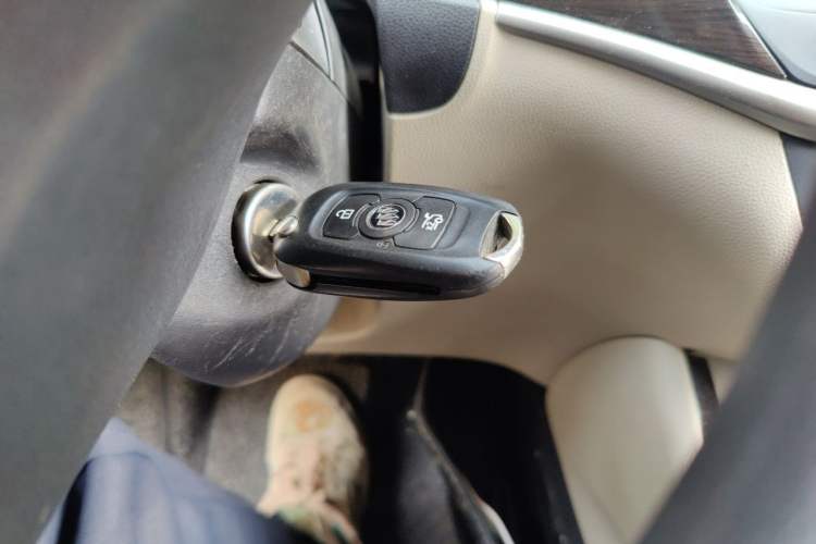 Used Buick Verano 2018 Sedan 15S Automatic Leading Model Vehicle Key