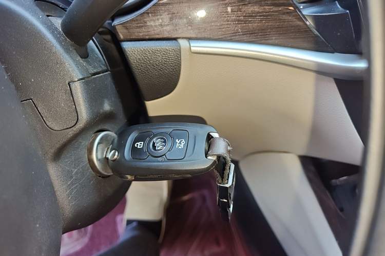 Used Buick Verano 2018 Sedan 15S Automatic Leading Model Vehicle Key