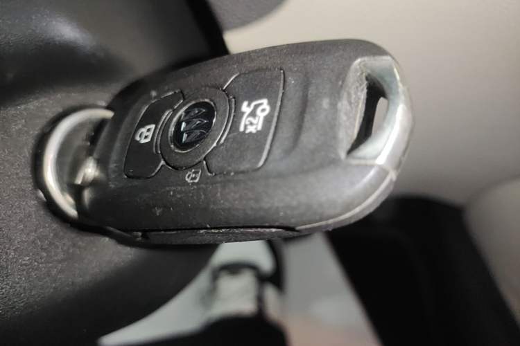 Used Buick Verano 2018 Sedan 15S Automatic Entry Model Vehicle Key