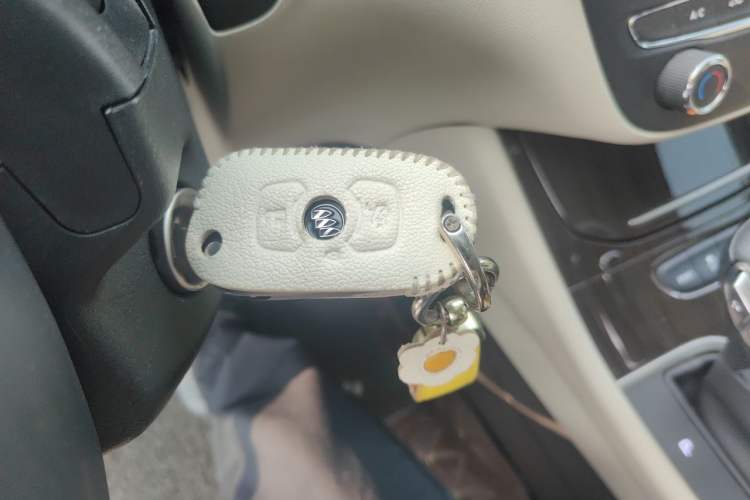Used Buick Verano 2018 Sedan 15S Automatic Leading Model Vehicle Key