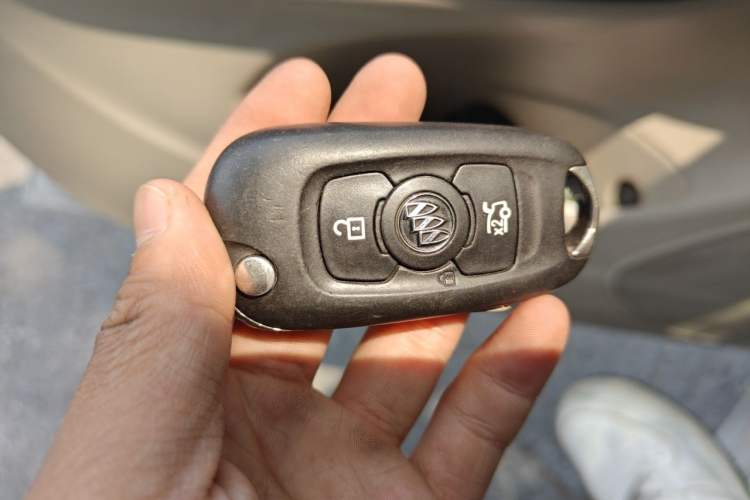 Used Buick Verano 2018 Sedan 15S Automatic Entry Model Vehicle Key