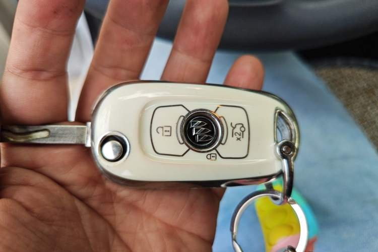 Used Buick Verano 2018 Sedan 15S Automatic Leading Model Vehicle Key