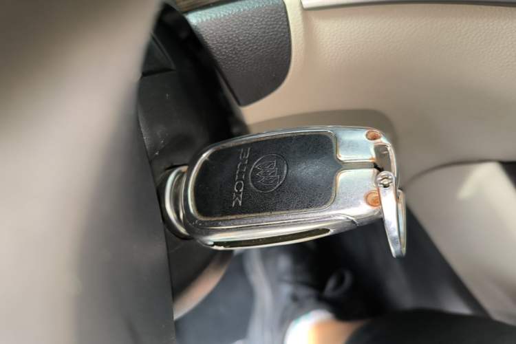 Used Buick Verano 2018 Sedan 15S Automatic Leading Model Vehicle Key