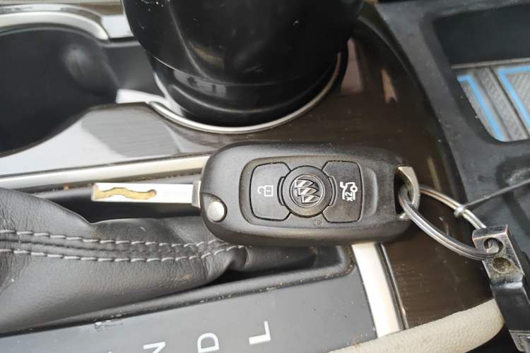 Used Buick Verano 2018 Sedan 15S Automatic Entry Model Vehicle Key