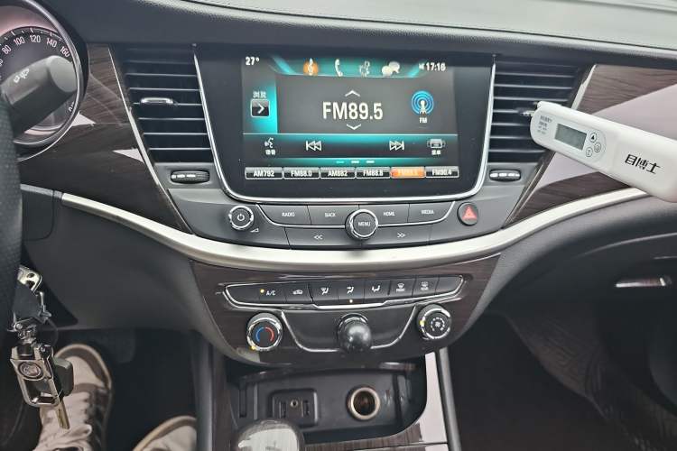 Used Buick Verano 2018 Sedan 20T Dual-Clutch Leading Model Audio And AC Panel