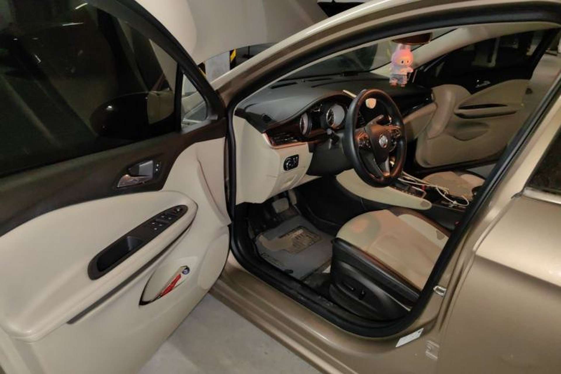 Used Buick Verano 2018 Sedan 15S Automatic Leading Model Driver Seat
