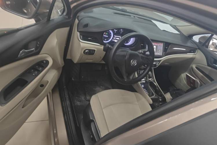 Used Buick Verano 2018 Sedan 15S Automatic Entry Model Driver Seat