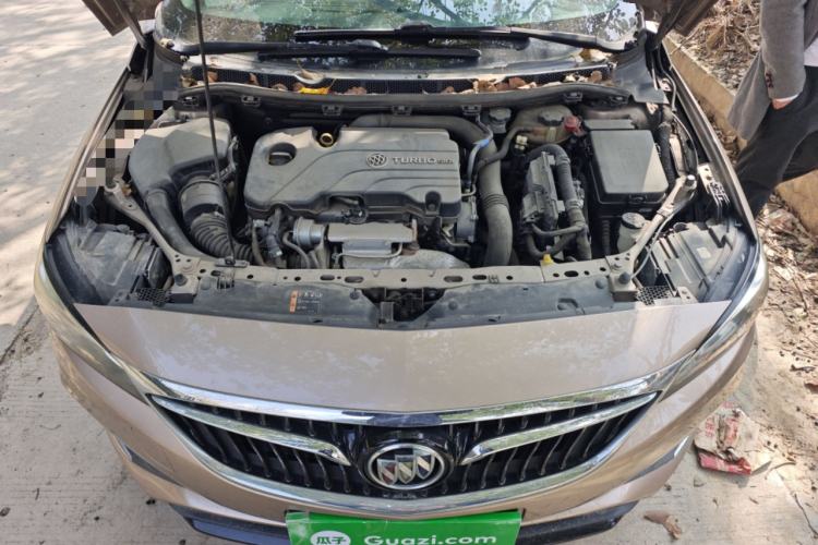 Used Buick Verano 2018 Sedan 20T Dual-Clutch Leading Model Engine Bay