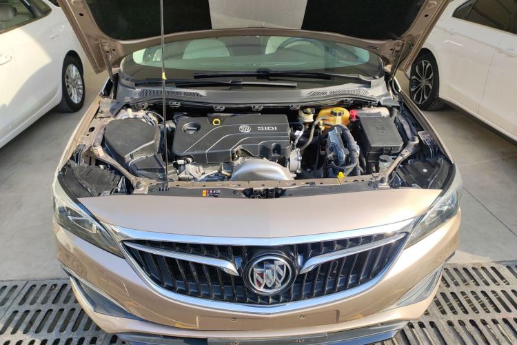 Used Buick Verano 2018 Sedan 15S Automatic Leading Model Engine Bay