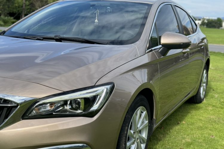 Used Buick Verano 2018 Sedan 15S Automatic Entry Model Exterior 5