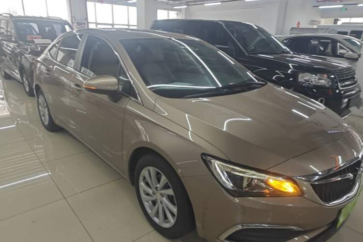 Used Buick Verano 2018 Sedan 15S Automatic Entry Model Front Right 45 Deg