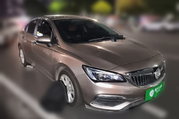 Used Buick Verano 2018 Sedan 20T Dual-Clutch Leading Model Front Right 45 Deg