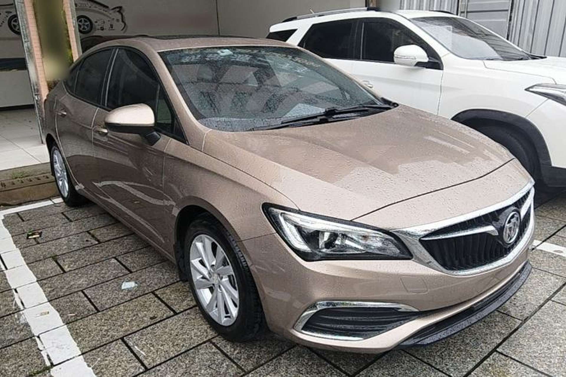 Used Buick Verano 2018 Sedan 15S Automatic Leading Model Front Right 45 Deg