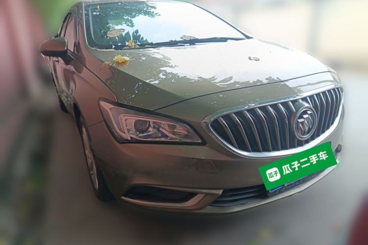 Used Buick Verano 2018 Sedan 15S Automatic Entry Model Front Right 45 Deg