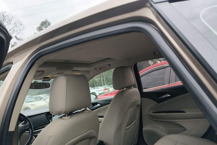 Used Buick Verano 2018 Sedan 15S Automatic Entry Model Headliner