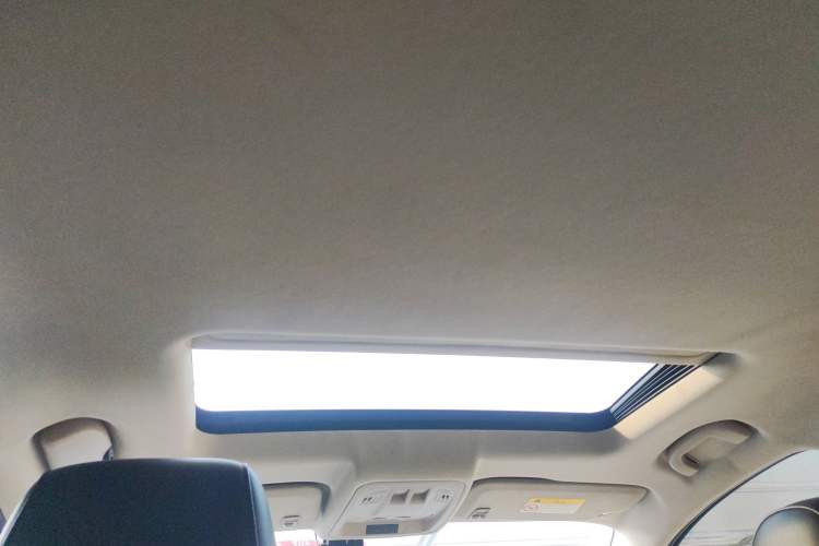 Used Buick Verano 2018 Sedan 15S Automatic Leading Model Headliner